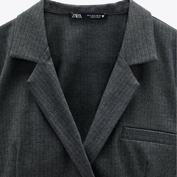 Vintage style Pinstriped blazer style crop shirt - Picture 5 of 9